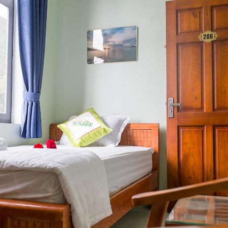 Chi Khu Co Ong Sunrise Hotel المظهر الخارجي الصورة