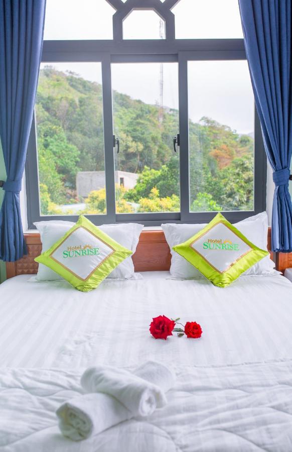 Chi Khu Co Ong Sunrise Hotel المظهر الخارجي الصورة