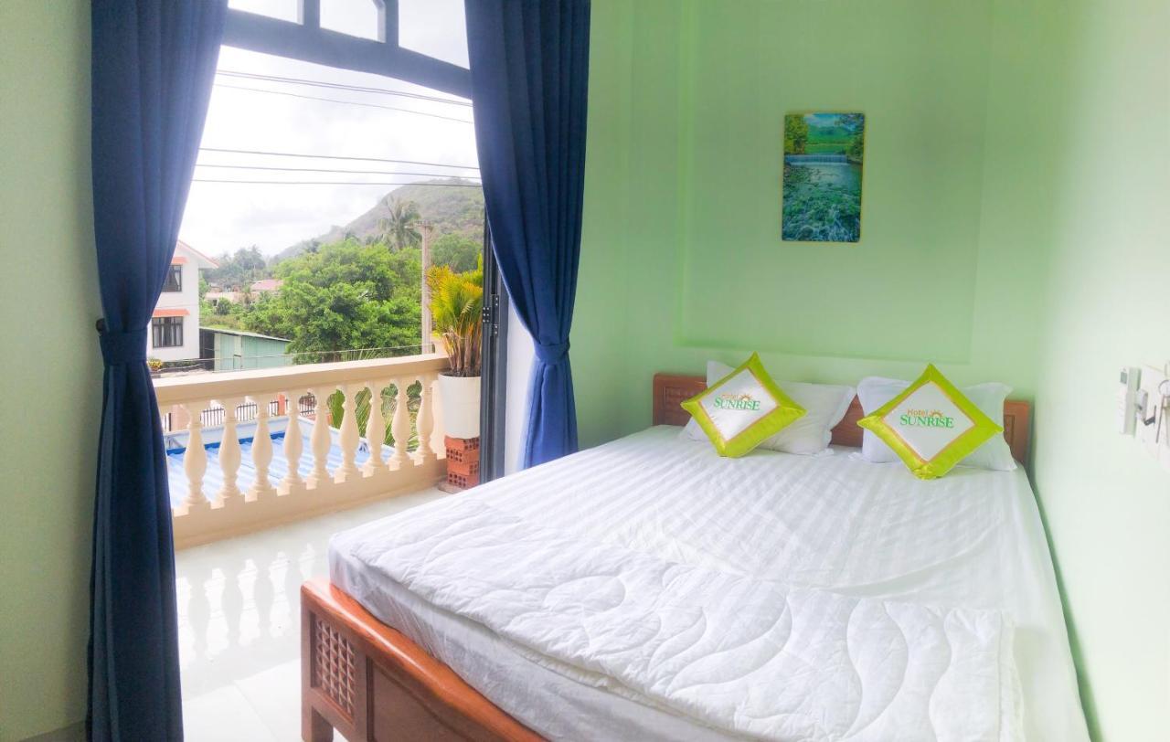 Chi Khu Co Ong Sunrise Hotel المظهر الخارجي الصورة
